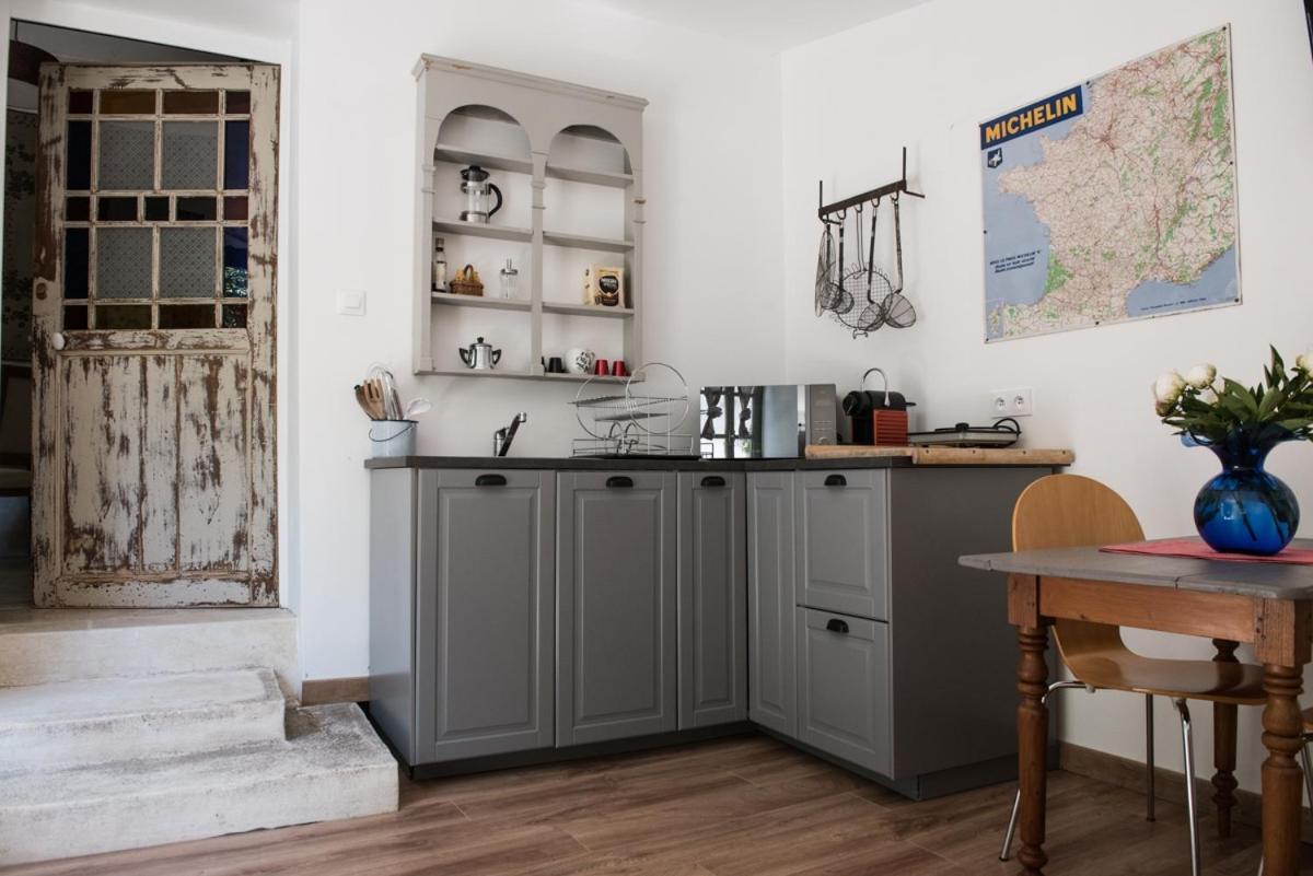 Le Domaine Saint Jean Bed and Breakfast Eksteriør billede