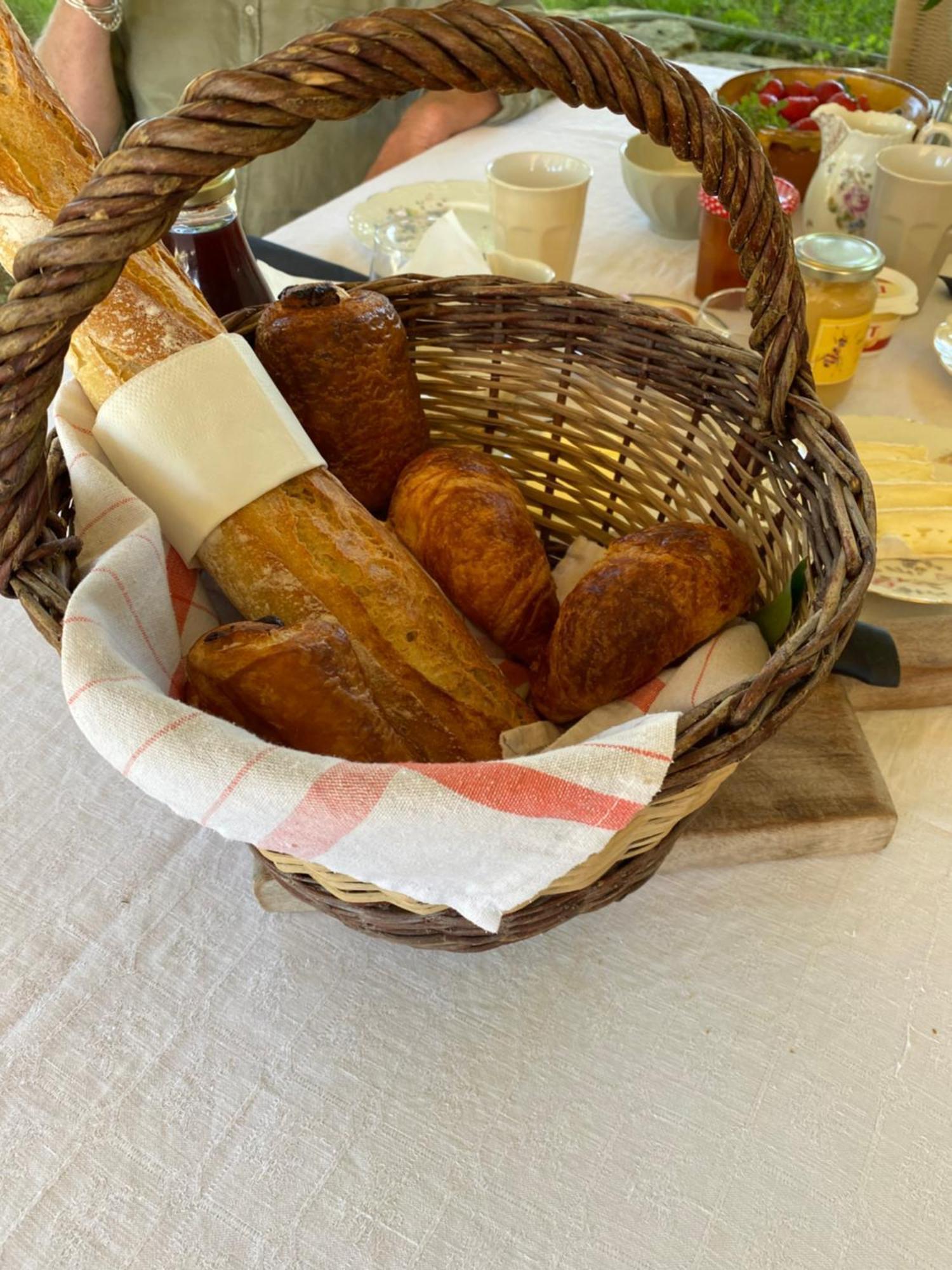 Le Domaine Saint Jean Bed and Breakfast Eksteriør billede
